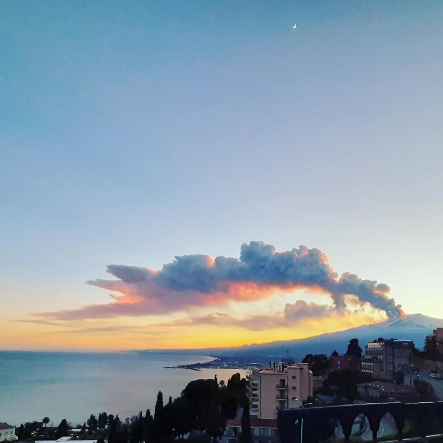 Taormina Private Apartment By Fragranza Di Sicilia Eksteriør bilde